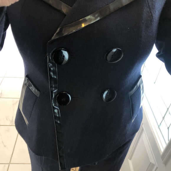 Wonderful two pieces - Picture 3 of 14